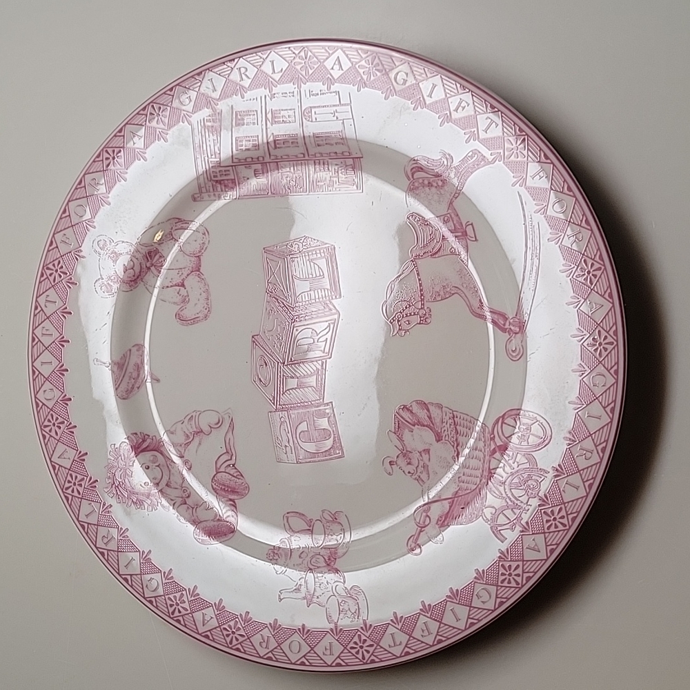 Queen's Baby Pink Child's Plate 8”
